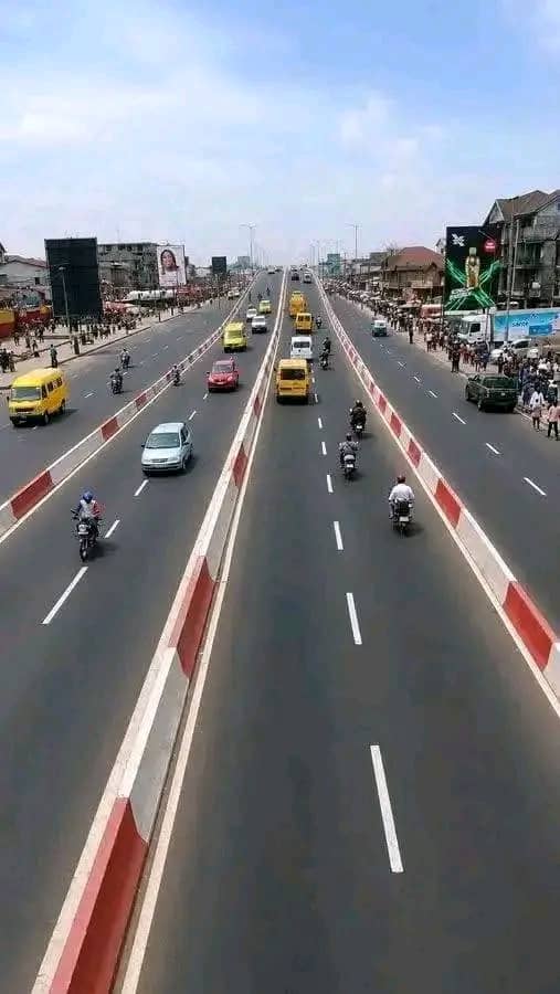 Société | Kinshasa retrouve peu à peu sa beauté, mais jusqu’à quand ?