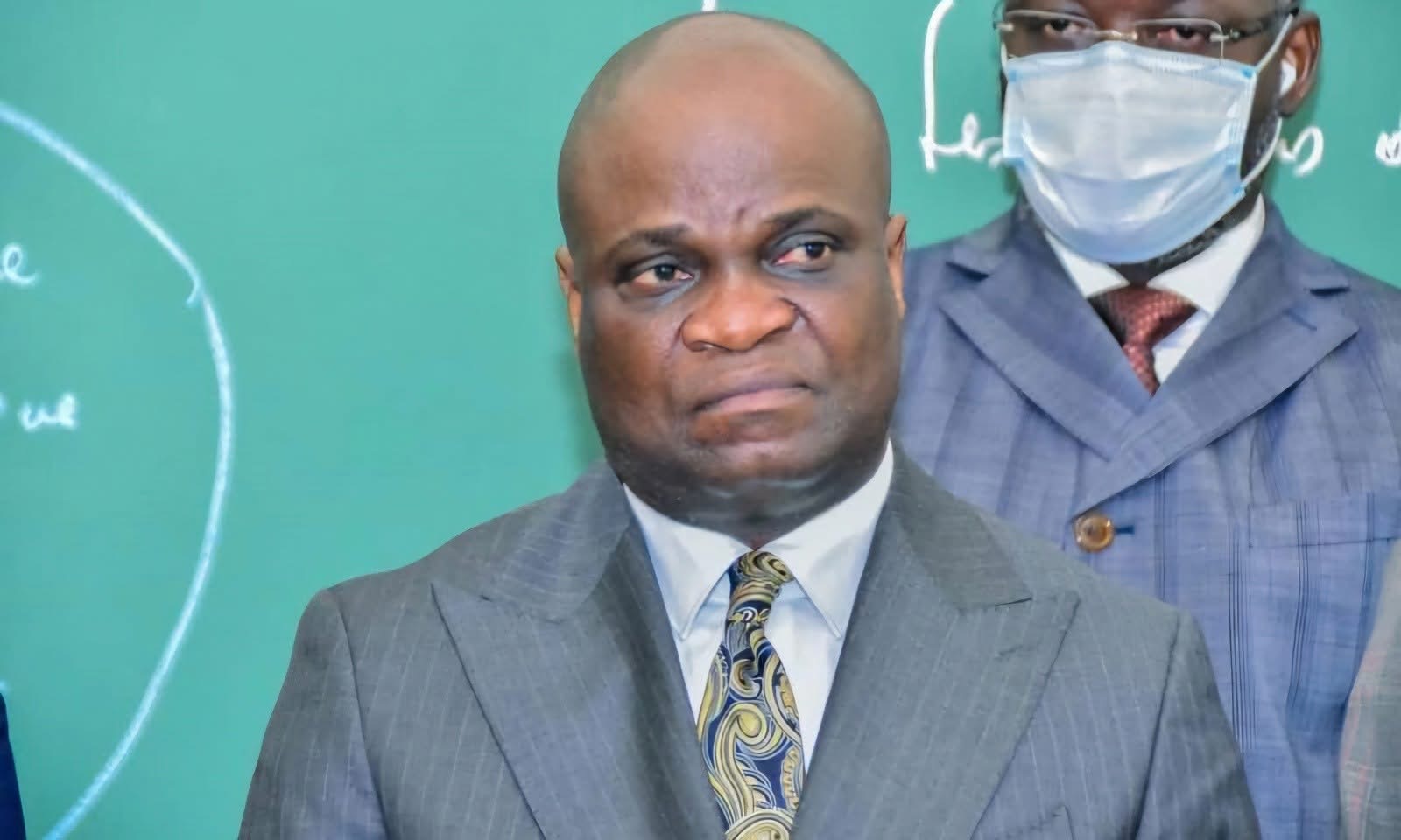 RDC : UN COLLECTIF DE PARENTS LANCE UN APPEL À TÉMOIGNAGE DANS UNE AFFAIRE VISANT L’ANCIEN MINISTRE WILLY BAKONGA !