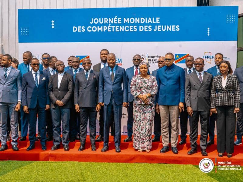 Journée mondiale des compétences des jeunes : l'ONEM reçoit la base de données de 8 500 jeunes certifiés !